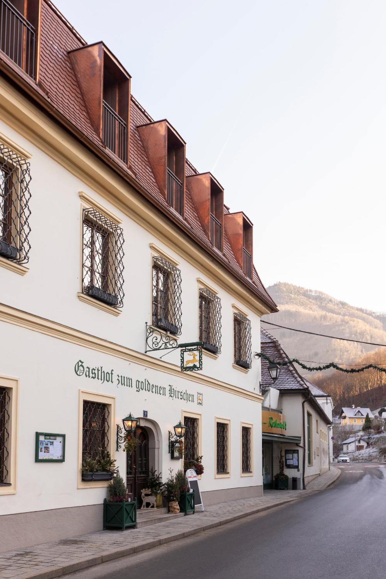 Gasthof Zum Goldenen Hirschen Ybbsitz Bagian luar foto